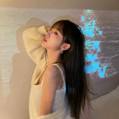 高级感拉满的头像女 高清让男生一眼就心动的头像图片