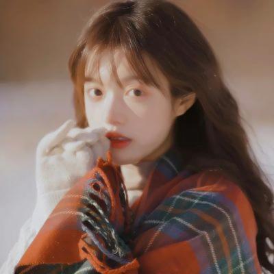 女头像氛围感小众,高清超有氛围感的女头图片