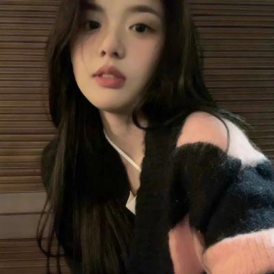 女头像氛围感小众,高清超有氛围感的女头图片