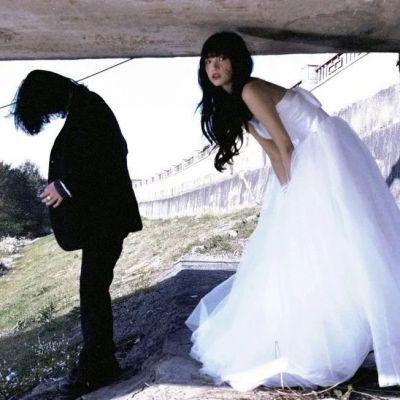 丧系情侣头像真人双人,高清高冷的丧系头像情侣一左一右丧真人图片