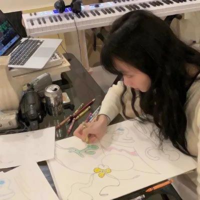 干净高级感小众女头真人图片