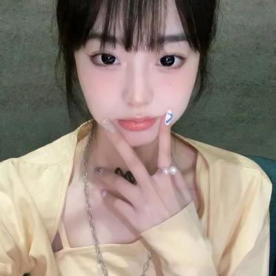 干净高级感小众女头真人图片