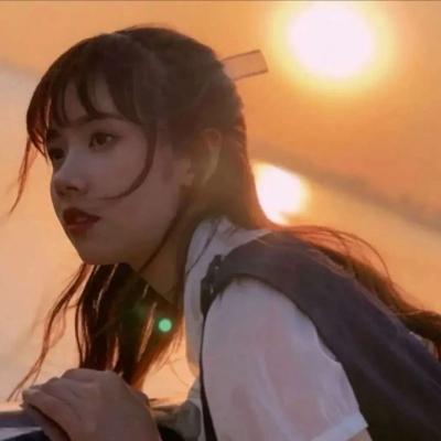 日落唯美女生头像,高清好看的黄昏温柔日落唯美女生头像图片