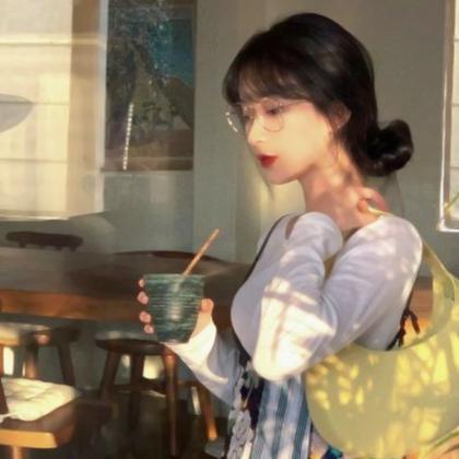 高级女生头像单身唯美 高清好看的头像高级小众女生唯美图片