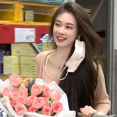 有品位头像女,高清高清女头像干净气质有品位图片