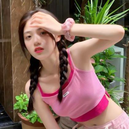 酷酷拽拽的女生头像 高清好看原宿风女生酷酷的头像图片