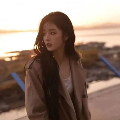 日落唯美女生头像,高清好看的黄昏温柔日落唯美女生头像图片