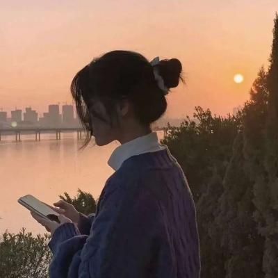 日落唯美女生头像,高清好看的黄昏温柔日落唯美女生头像图片