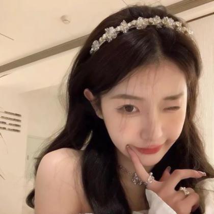 女生纯欲ins头像,高清干净的纯欲风女生头像ins氛围图片