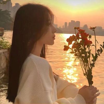 日落唯美女生头像,高清好看的黄昏温柔日落唯美女生头像图片