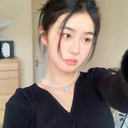 高级感微信头像推荐女生高清图片