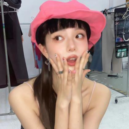 高级感微信头像推荐女生高清图片