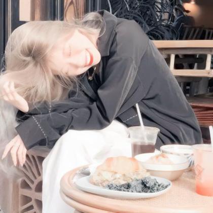 高级女生头像单身唯美 高清好看的头像高级小众女生唯美图片