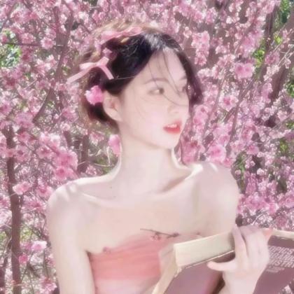 浪漫美丽女生头像 高清带花的浪漫唯美女生头像图片大全