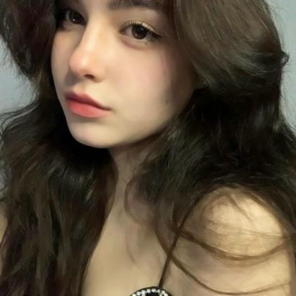 混血儿照片头像女生高冷图片