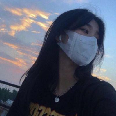 女生头像小众普通真人可爱图片