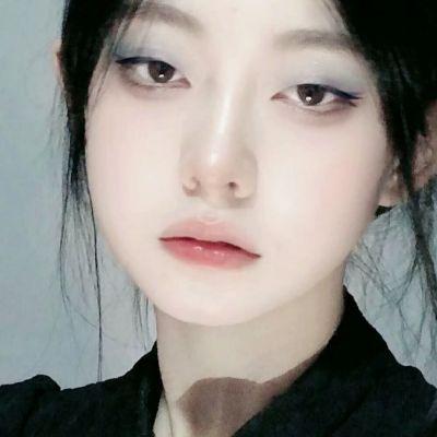 网图真人女头像好看高清图片