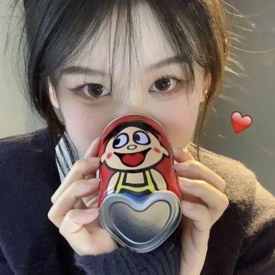 呆萌头像女生真人少女高清图片
