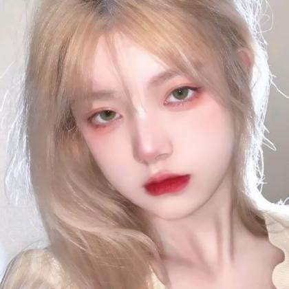 头像小众独特简约女生高清图片
