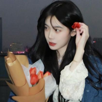 头像小众独特简约女生高清图片