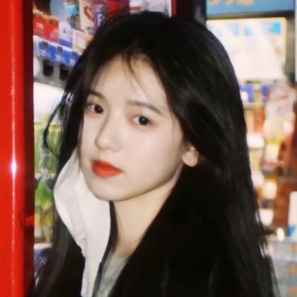 头像小众独特简约女生高清图片