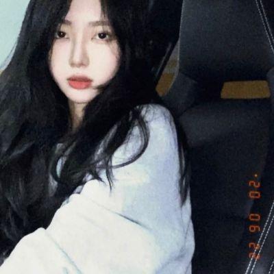网图真人女头像好看高清图片