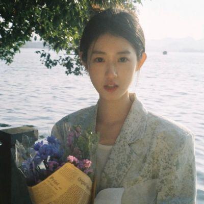 网图真人女头像好看高清图片