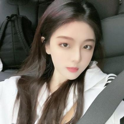 高级干净妆容精致女生头像,高清画面干净又精致的女生头像图片