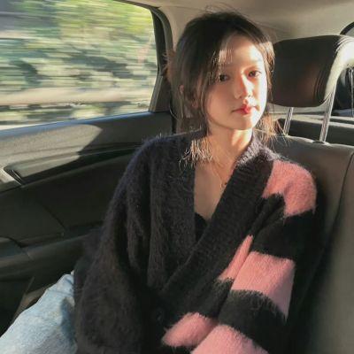 2023最火的露脸女生头像图片