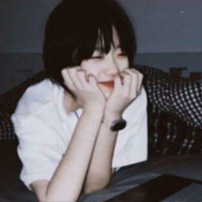 干净的优质女头真人图片