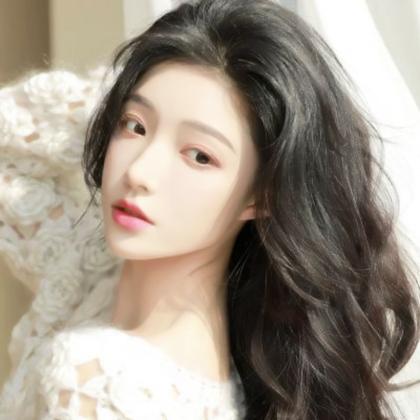 高级干净妆容精致女生头像,高清画面干净又精致的女生头像图片