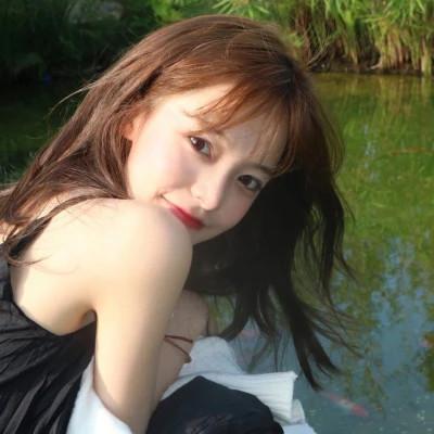 女生微信头像，好看到犯规！