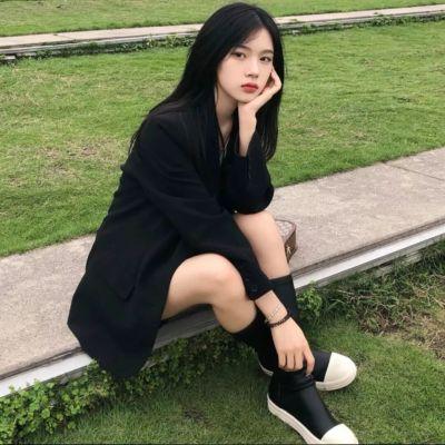 干净的优质女头真人图片