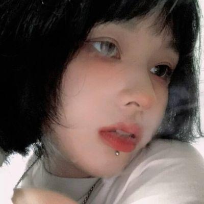 干净的优质女头真人图片