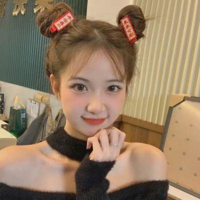 2023最火的露脸女生头像图片
