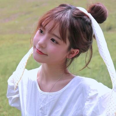 精选微信女生真人头像