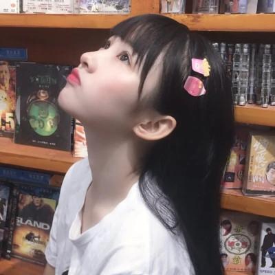 女生微信头像，好看到犯规！