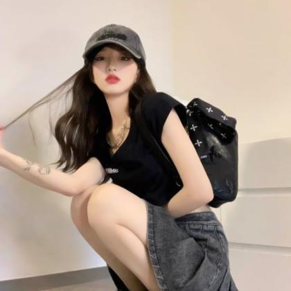 戴帽子女头像酷酷,高清戴帽子的酷头像图片女