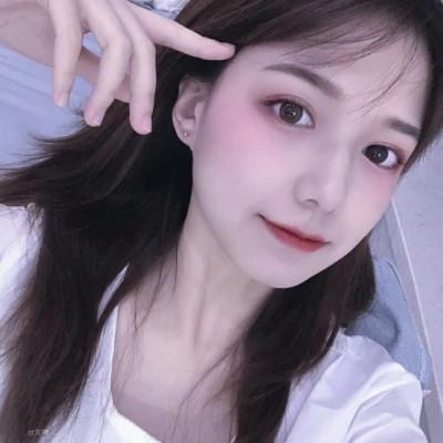女生微信头像，好看到犯规！