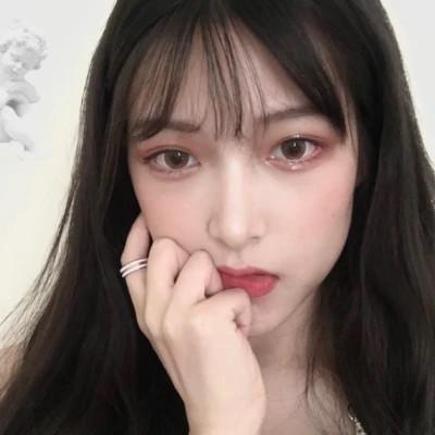 女生微信头像，好看到犯规！