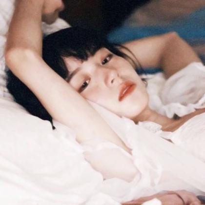 女生头像清新高级小众真人图片