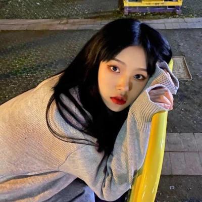 女生微信头像，好看到犯规！