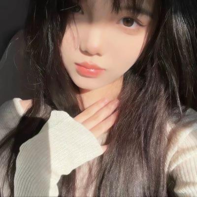 网络精美女生头像 高清好看的网络图片头像女生专用真人