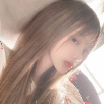 网络精美女生头像 高清好看的网络图片头像女生专用真人