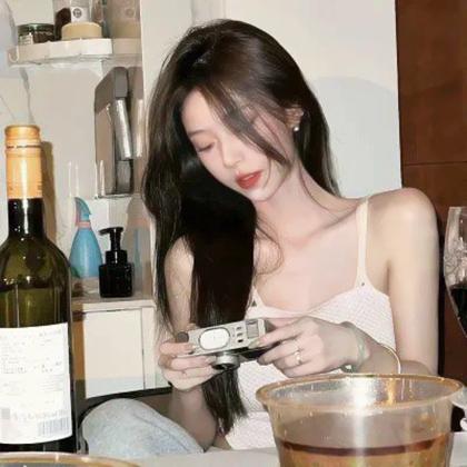 微信头像女小众高级干净真人高清图片