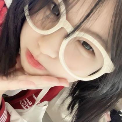 女生头像ins可爱真人图片 大部分戴眼镜