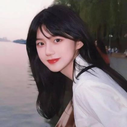 高级小众头像女生真人好看ins风格图片