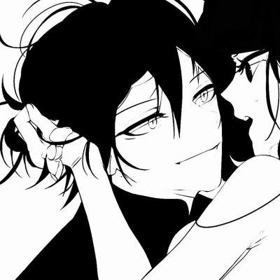 头像情侣好看黑白漫画版一对两张图片