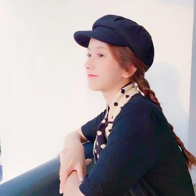 戴帽子的最新女头像图片