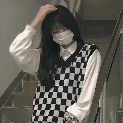现代头像女生真人qq图片